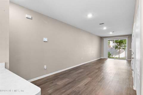 3968 Village View Lane, Orange Park FL - photo 9 of 37