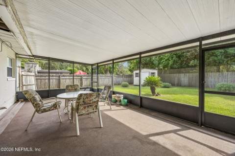 7820 Chateau Drive, Jacksonville FL - photo 23 of 28