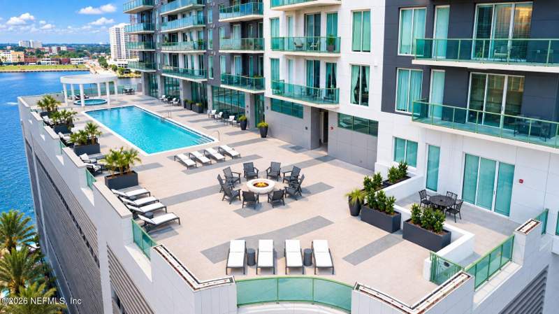 2 bedroom Condominium at 1431 Riverplace Boulevard #1004, The Peninsula At St Johns Center Condos, Jacksonville — photo 3