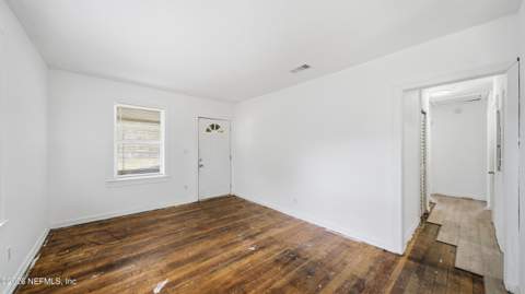 235 E 25th Street, Jacksonville FL - photo 6 of 34