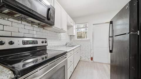 235 E 25th Street, Jacksonville FL - photo 11 of 34