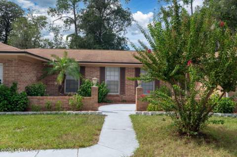 1746 Winfred Drive, Orange Park FL - photo 11 of 60