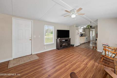 17396 S Ridgewood Drive, Glen St. Mary FL - photo 7 of 27