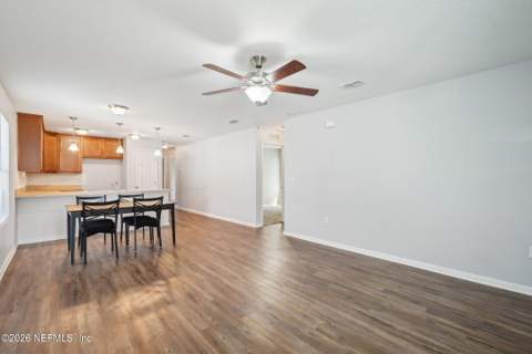 12145 Versailles Street, Jacksonville FL - photo 9 of 27
