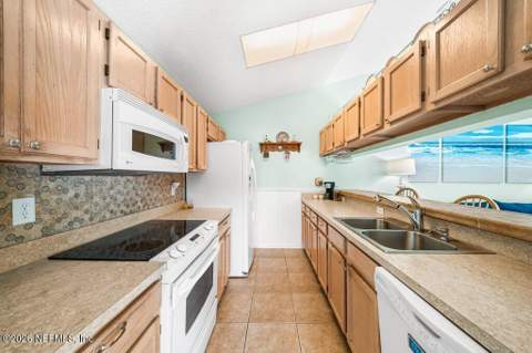 3116 Falconer Drive, Jacksonville FL - photo 11 of 32