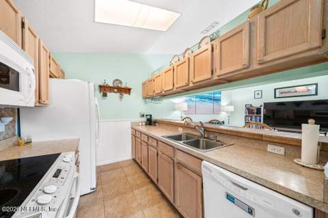 3116 Falconer Drive, Jacksonville FL - photo 12 of 32