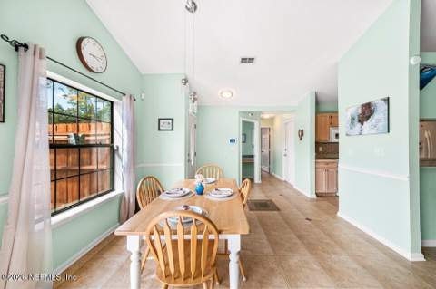 3116 Falconer Drive, Jacksonville FL - photo 10 of 32