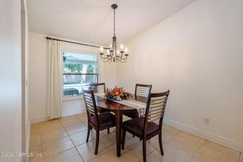 11250 Cloverhill Circle, Jacksonville FL - photo 21 of 29