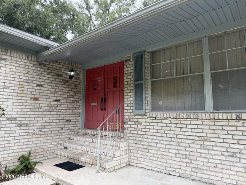 4 bedroom Single Family Residence at 1736 Holly Oaks Ravine Drive, Holly Oaks Forest, Jacksonville — photo 2