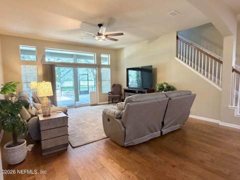 16641 Sand Hill Drive, Jacksonville FL - photo 7 of 15