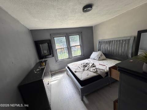 3880 Springrove Street, Jacksonville FL - photo 10 of 11