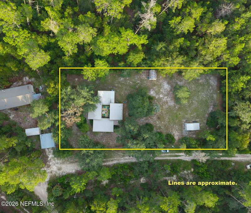 3 bedroom Single Family Residence at 112 Pennsylvania Ave Avenue, Satsuma, Satsuma — photo 3