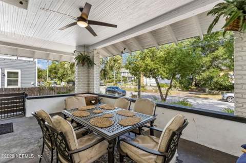 1544 Perry Street, Jacksonville FL - photo 9 of 70