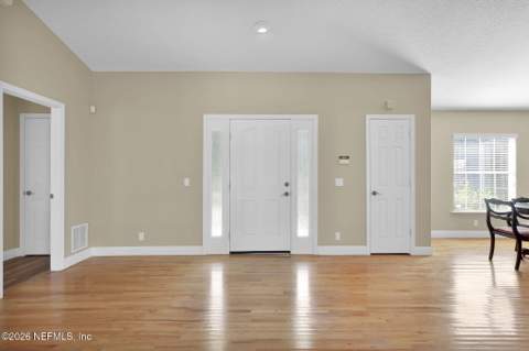 6201 Hyde Park Circle, Jacksonville FL - photo 10 of 74