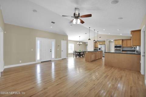 6201 Hyde Park Circle, Jacksonville FL - photo 14 of 74