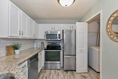 122 Ponte Vedra Colony Circle, Ponte Vedra Beach FL - photo 11 of 22