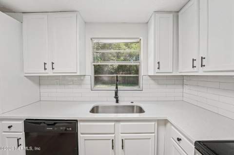 5105 Seaboard Avenue, Jacksonville FL - photo 16 of 35