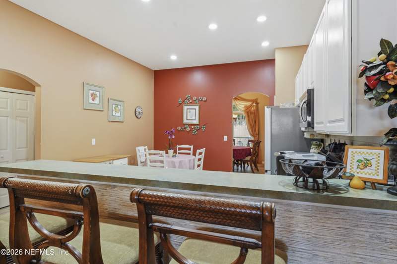 4 bedroom Single Family Residence at 8401 Watermill Boulevard, Watermill, Jacksonville — photo 5