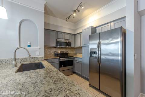 8550 Touchton Road #221, Jacksonville FL - photo 7 of 45