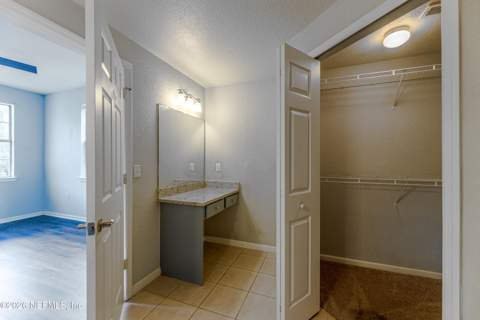 8550 Touchton Road #221, Jacksonville FL - photo 21 of 45