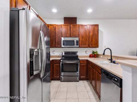 13271 Ocean Mist Drive, Jacksonville FL - photo 9 of 63