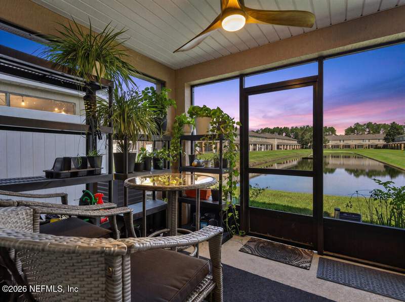 2 bedroom Townhouse at 13271 Ocean Mist Drive, Verano At Bartram Park, Jacksonville — photo 2