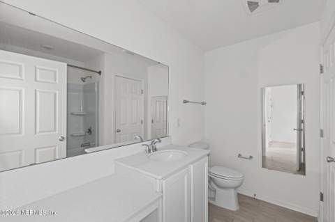 6690 Burnt Creek Road, Jacksonville FL - photo 8 of 46