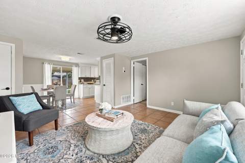 3 Norberta Way, Jacksonville Beach FL - photo 9 of 52