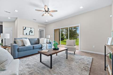 16187 Blossom Lake Drive, Jacksonville FL - photo 13 of 49