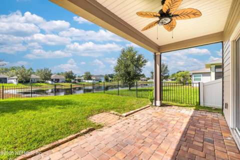 16187 Blossom Lake Drive, Jacksonville FL - photo 8 of 49