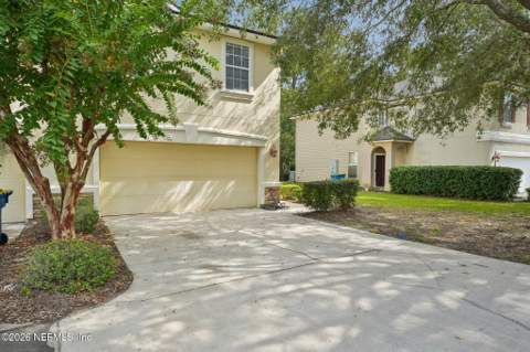 12222 Sweet Branch Court, Jacksonville FL - photo 8 of 48