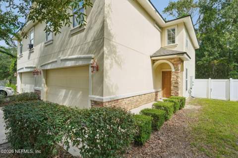 12222 Sweet Branch Court, Jacksonville FL - photo 9 of 48