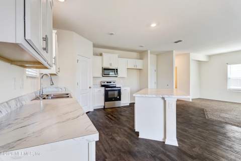 2433 Beachview Drive, Jacksonville FL - photo 8 of 49