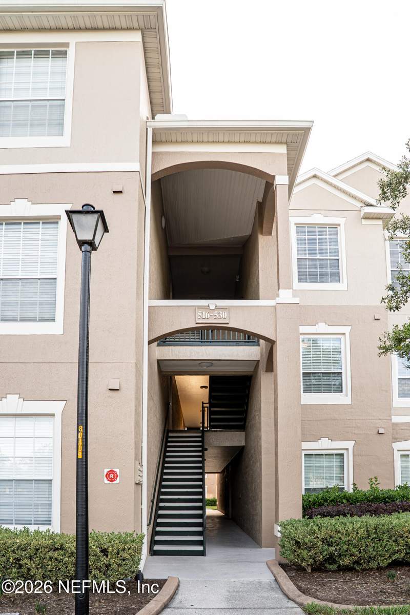 3 bedroom Condominium at 7990 Baymeadows Road #530, Stonebridge, Jacksonville — photo 2