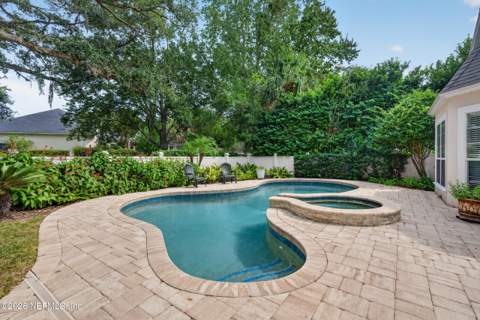 591 Thornwood Lane, Orange Park FL - photo 16 of 87