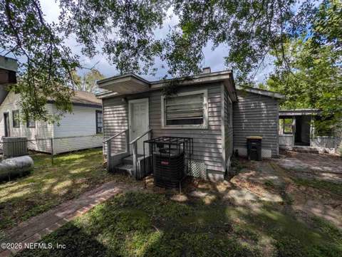 2076 Woodside Street, Jacksonville FL - photo 9 of 10