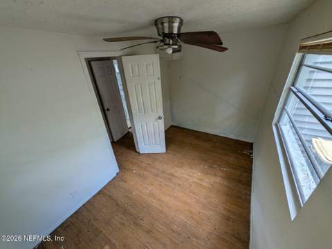 2076 Woodside Street, Jacksonville FL - photo 6 of 10