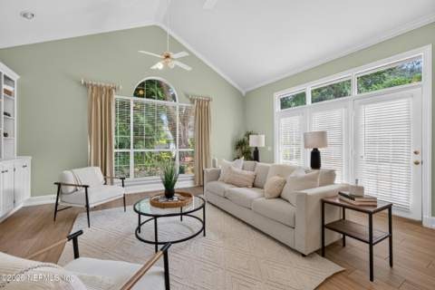 591 Thornwood Lane, Orange Park FL - photo 6 of 87