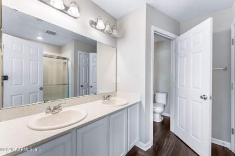 1480 Knudson Drive, Jacksonville FL - photo 12 of 32