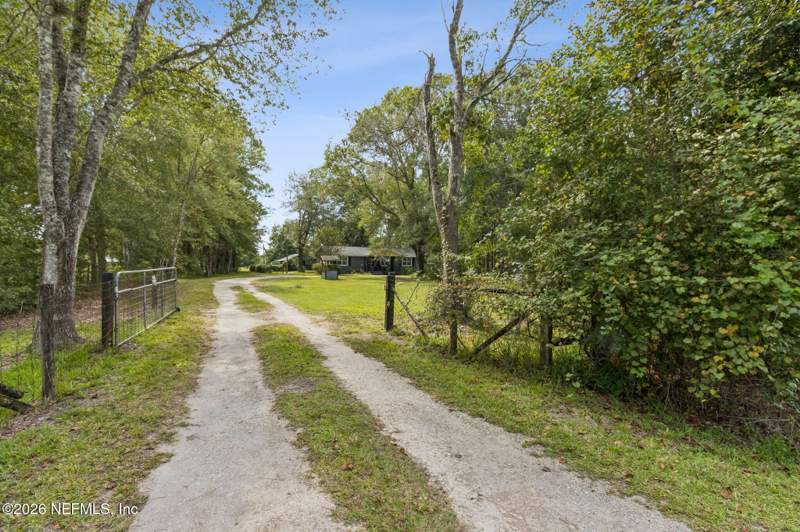 3 bedroom Farm at 1724 NW 251st Street, Lawtey, Lawtey — photo 4