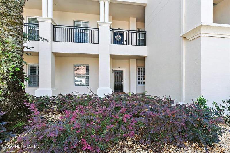 3 bedroom Condominium at 13846 Atlantic Boulevard #1005, Mira Vista At Harbortown, Jacksonville — photo 2