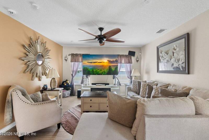 3 bedroom Single Family Residence at 16054 Hutton Lane, Hillcrest Bluff, Jacksonville — photo 4
