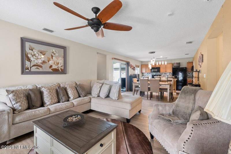 3 bedroom Single Family Residence at 16054 Hutton Lane, Hillcrest Bluff, Jacksonville — photo 5