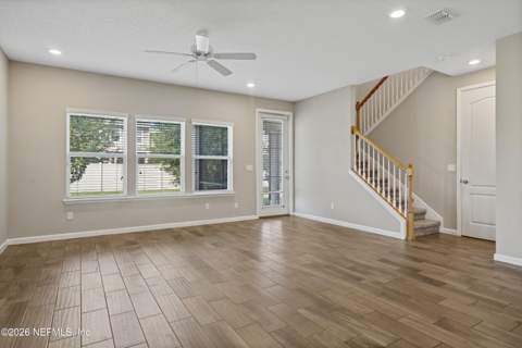 2682 Fawn Point Drive, Jacksonville FL - photo 11 of 31