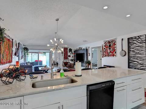 1709 Ashmore Green Drive, Jacksonville FL - photo 10 of 31