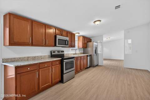 2210 Hibiscus Avenue, Middleburg FL - photo 15 of 40