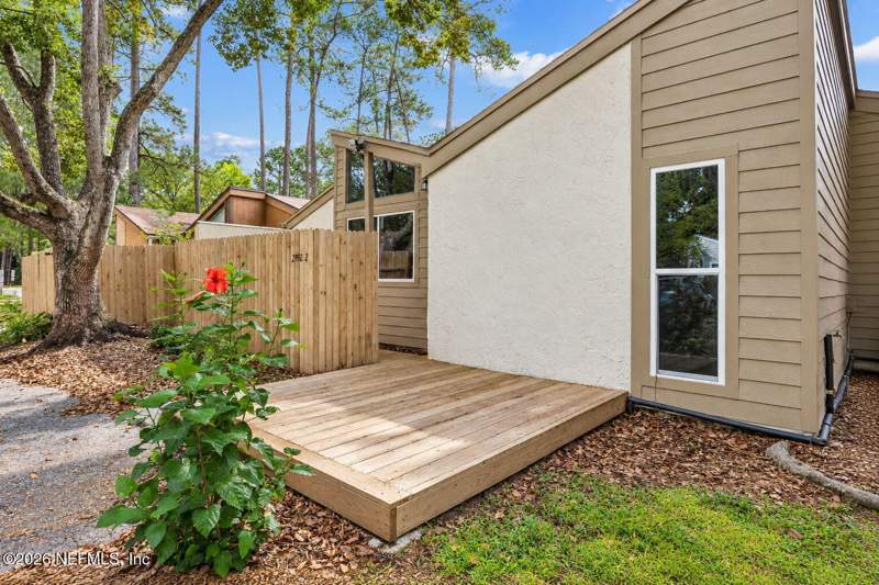 2 bedroom Townhouse at 2492 Whispering Woods Boulevard #2, Whispering Woods, Jacksonville — photo 5