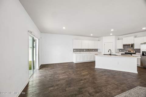 2659 Oak Stream Drive, Green Cove Springs FL - photo 13 of 62