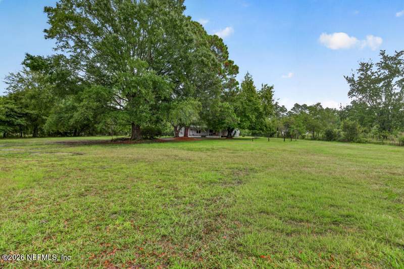 2 bedroom Mobile Home at 54446 Marsh Road, Callahan, Callahan — photo 5