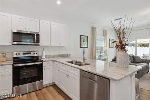 911 S 7th Street, Fernandina Beach FL - photo 11 of 31